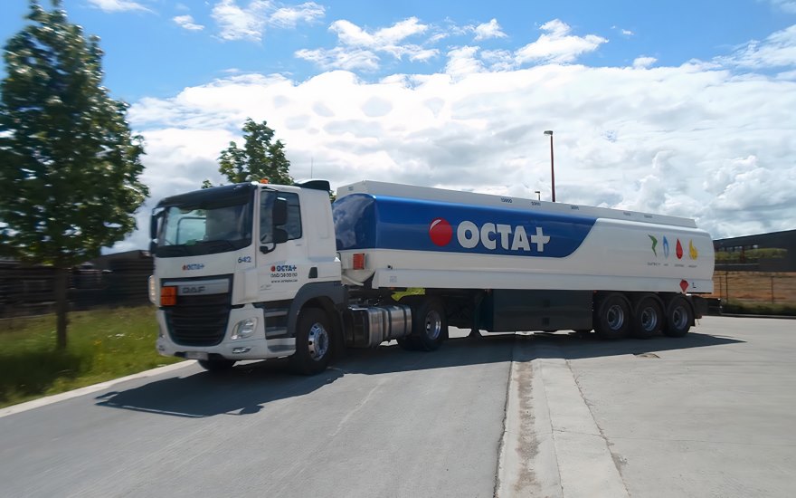 OCTA+ boosts contact center with cloud and AI: best insights